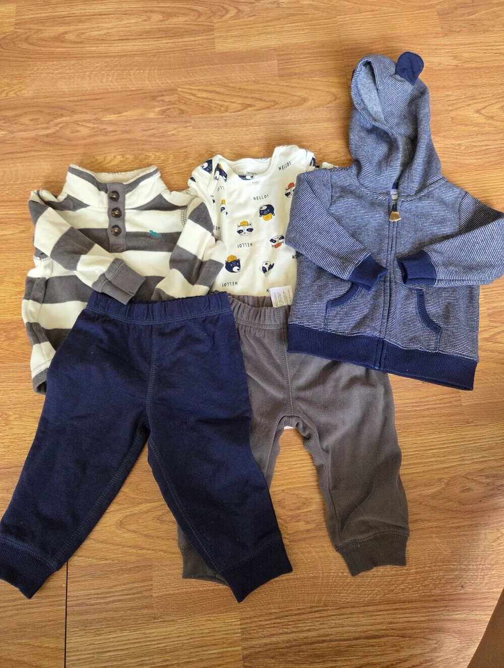Carter's Boys 9 Months Bundle 5pcs NEW Animal Bears Dogs Dinosaur Navy Gray
